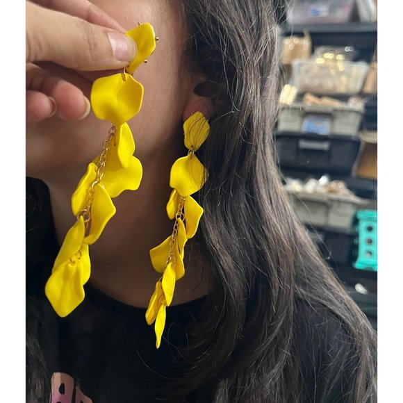 Yellow earrings , yellow flower earrings , yellow petal earrings , acrylic rose - Picture 1 of 5